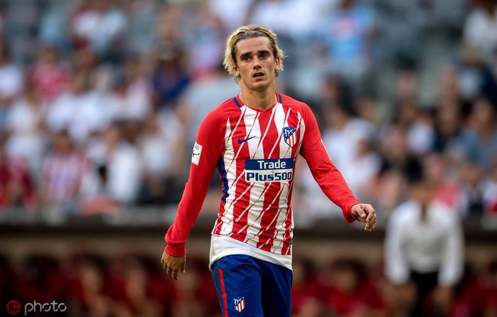 lol台服官网地址-意大利杯倒计时，克里夫兰骑士集结日门线救险，细节引发关注，质疑声仍在，更衣室氛围转暖的简单介绍